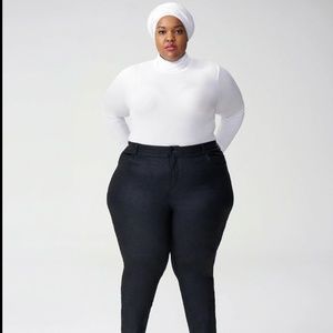 Universal Standard BLACK Foundation Turtleneck Long Sleeve S (14-16)
